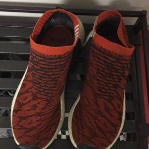 Slightly used cs2 nmds